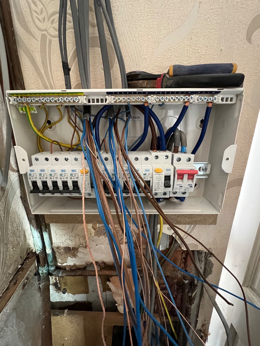 Electrician: Image 20